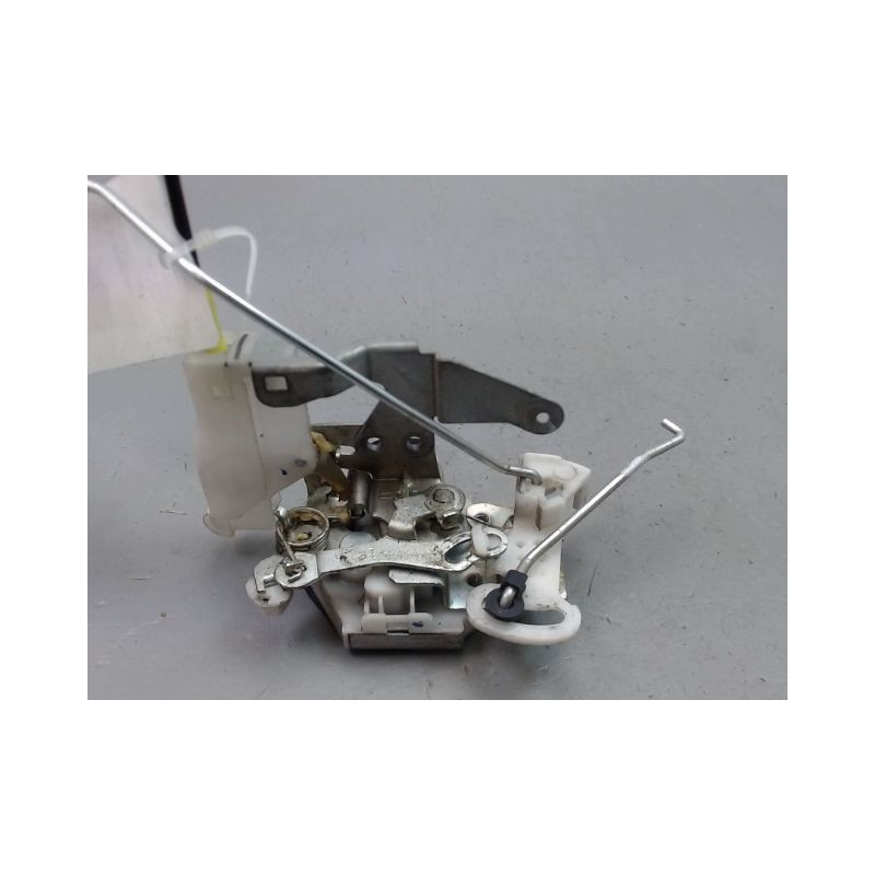 SYSTEME CONDAMNATION AVANT DROIT PEUGEOT 107 Phase 1 2005-2008