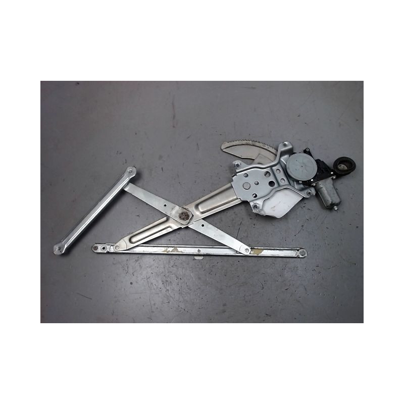 MECANISME+MOTEUR LEVE-GLACE AVANT DROIT SUZUKI SWIFT