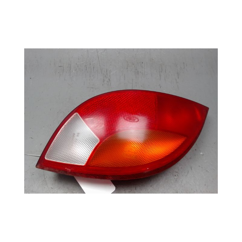 FEU ARRIERE DROIT FORD KA