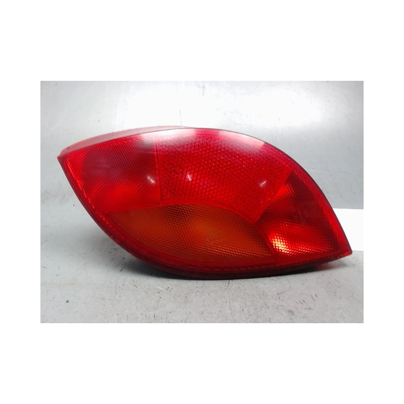 FEU ARRIERE GAUCHE  FORD KA