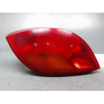 FEU ARRIERE GAUCHE  FORD KA