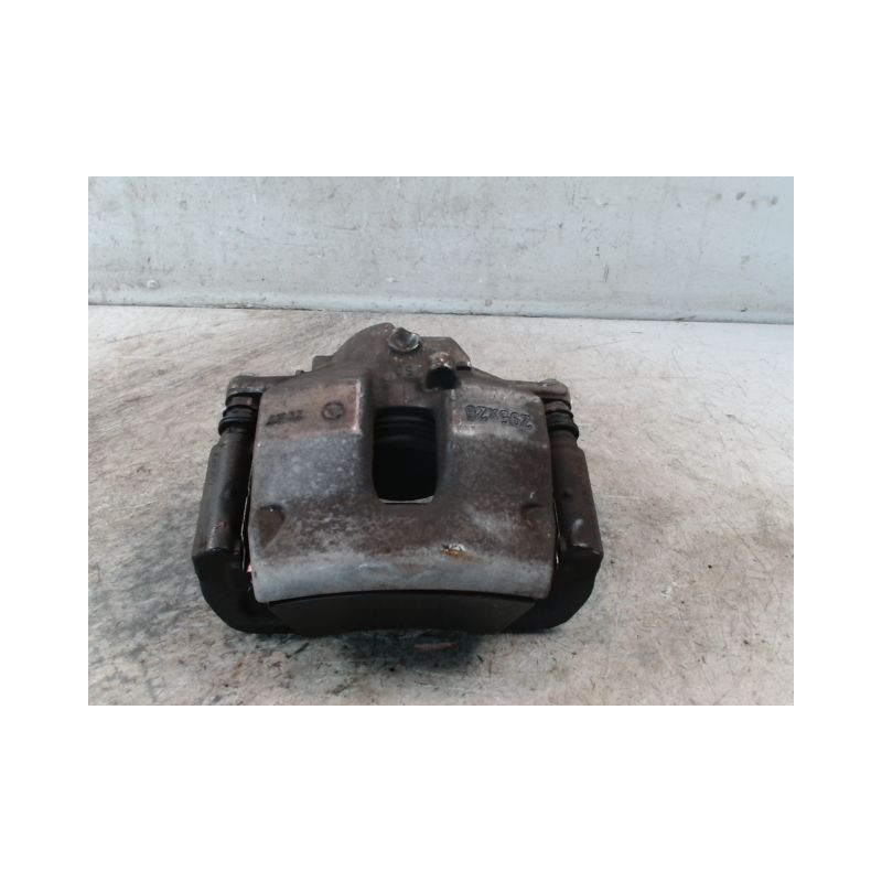 ETRIER DE FREIN AVANT GAUCHE MERCEDES CLASSE C COUPE SPORT 2004-