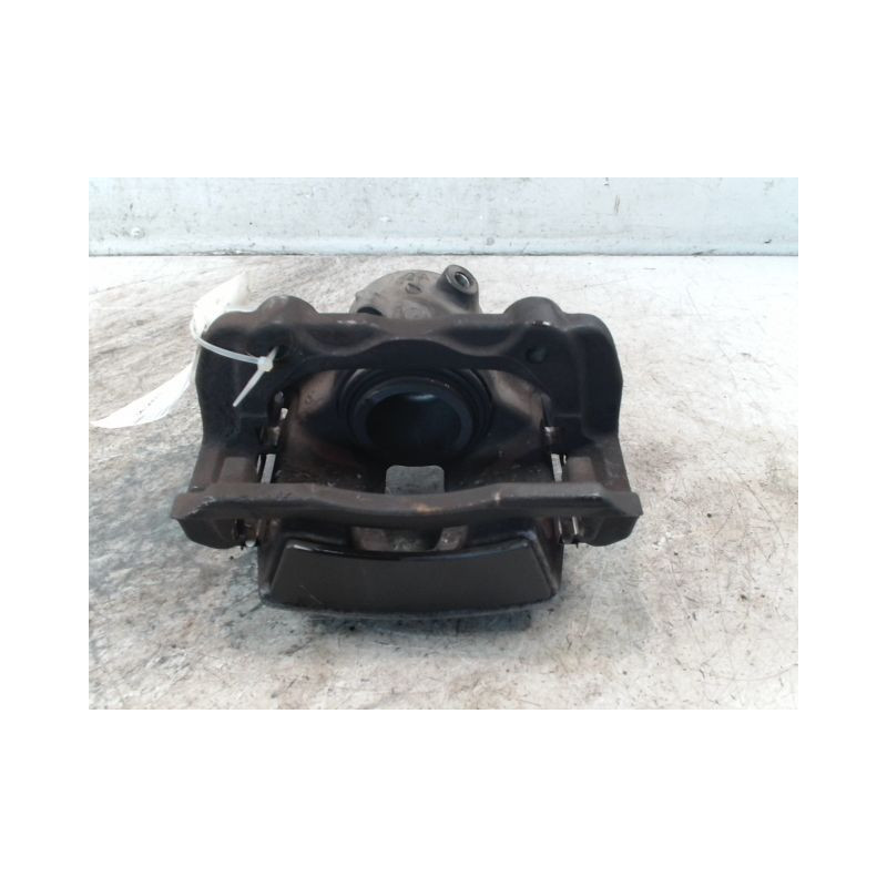 ETRIER DE FREIN AVANT GAUCHE MERCEDES CLASSE C COUPE SPORT 2004-