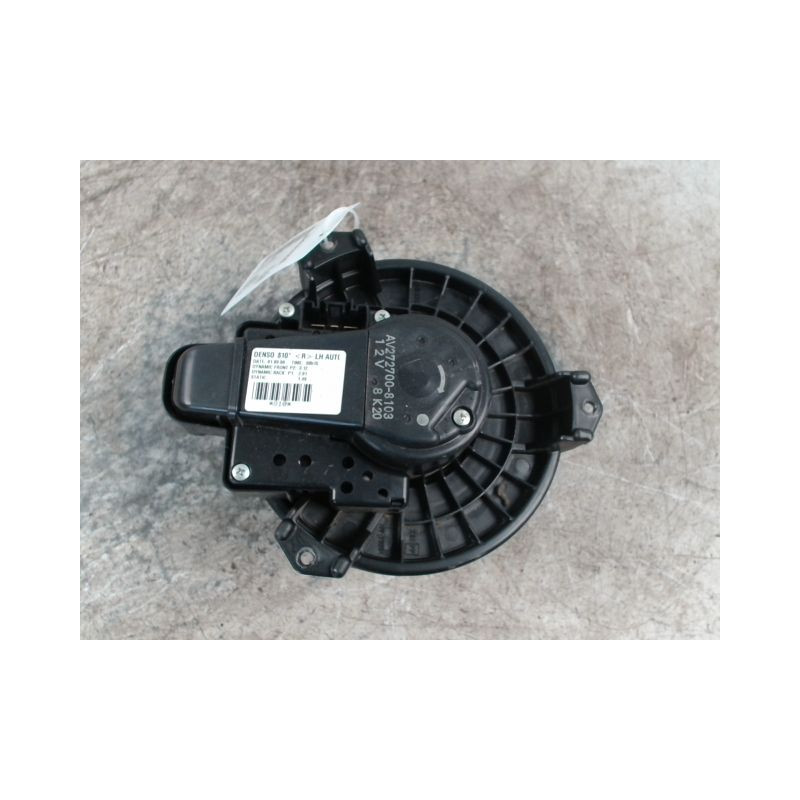 MOTEUR VENTILATEUR CHAUFFAGE TOYOTA AURIS 2007-