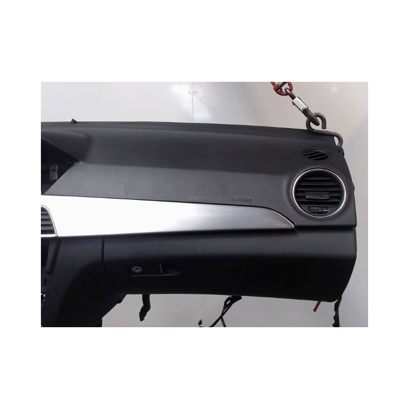 PLANCHE DE BORD  MERCEDES CLASSE C COUPE SPORT 2004-