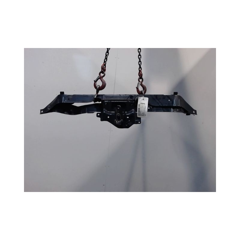 TRAVERSE SUPERIEURE ARMATURE AVANT NISSAN NOTE