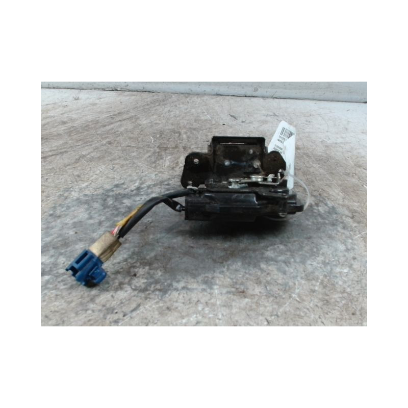 SERRURE HAYON  TOYOTA YARIS 2005-