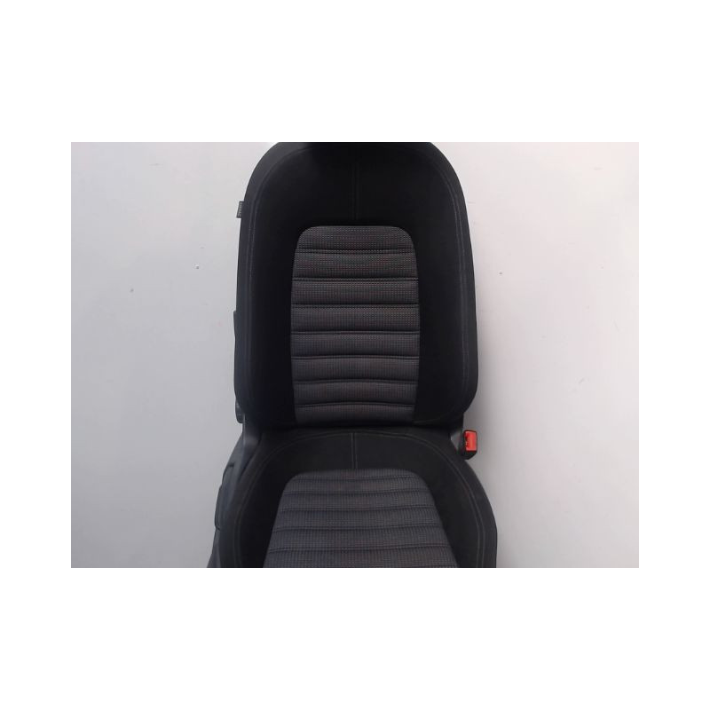 SIEGE AVANT DROIT VOLKSWAGEN CC
