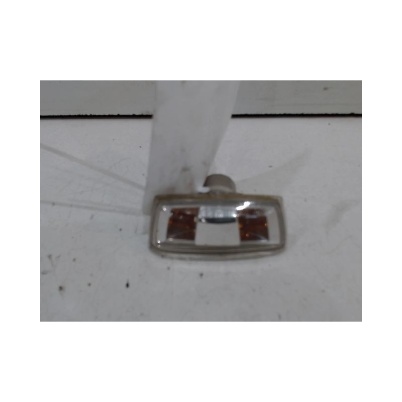 REPETITEUR AILE GAUCHE OPEL MERIVA