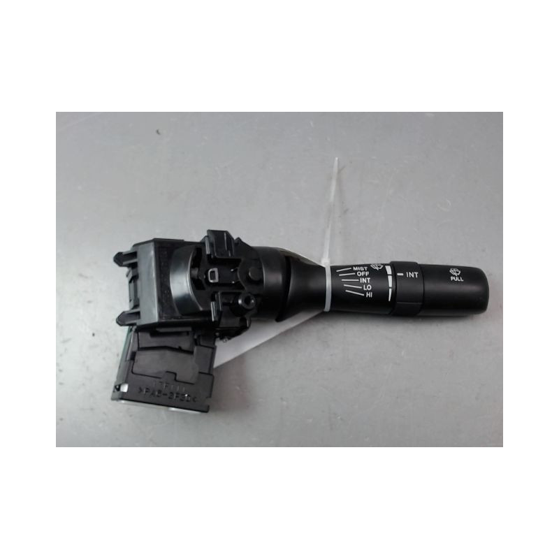 COMMANDE ESSUIE GLACE LEXUS IS 2006-