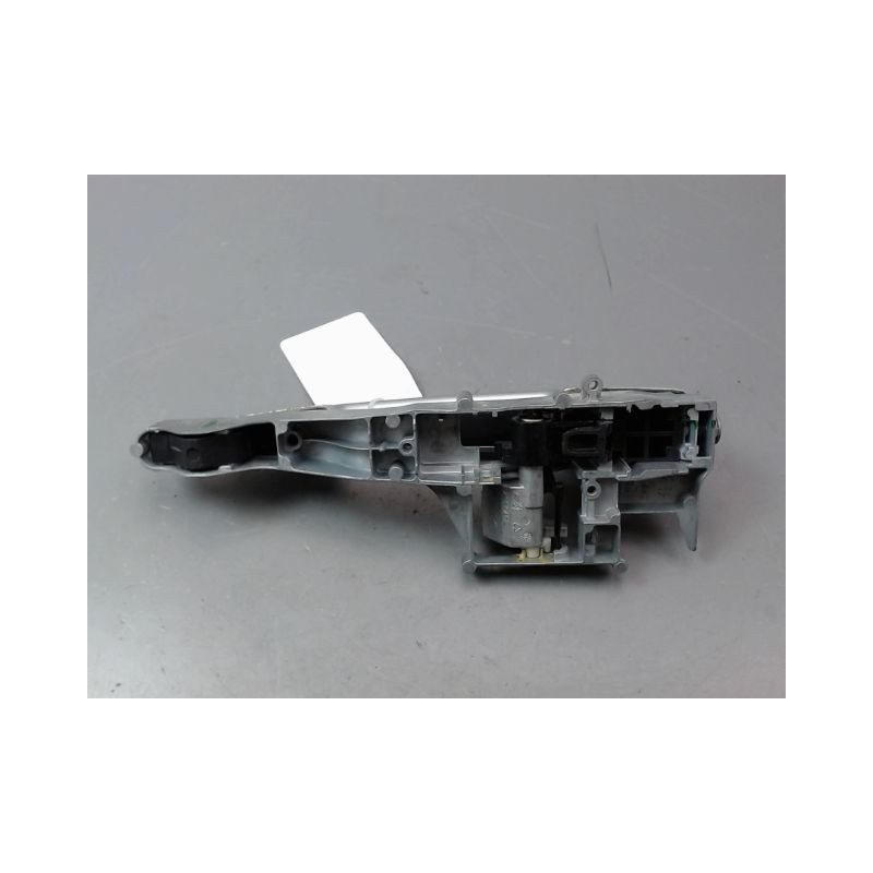 POIGNEE EXTERIEURE PORTE ARRIERE GAUCHE PEUGEOT 207 2006-2013