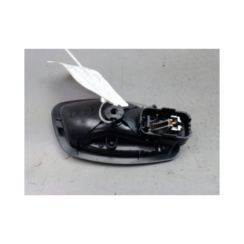 POIGNEE INTERIEURE PORTE ARRIERE GAUCHE RENAULT CLIO IV Phase 1 2012-...