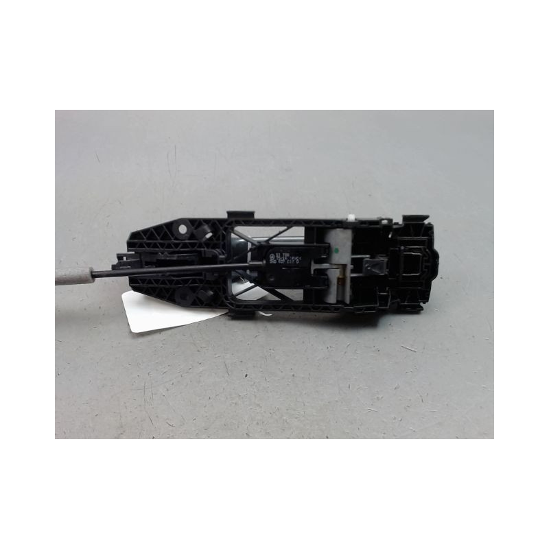 POIGNEE EXTERIEURE PORTE ARRIERE GAUCHE AUDI A3
