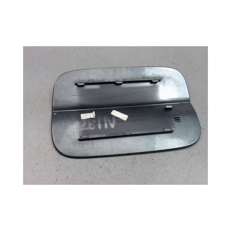VOLET DE TRAPPE CARBURANT AUDI A3