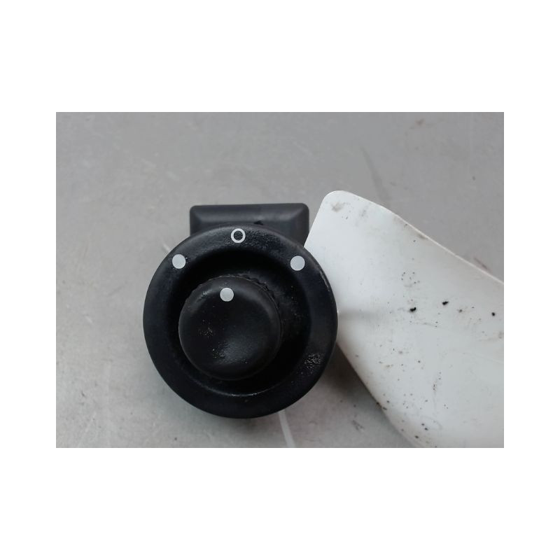 COMMANDE RETROVISSEUR EXTERIEUR ELECTRIQUE RENAULT CLIO III Phase 2 2009-2014