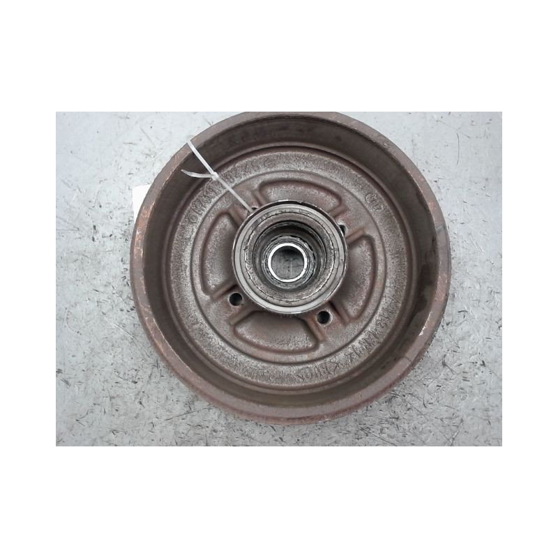 TAMBOUR ARRIERE DROIT DACIA LOGAN 08-