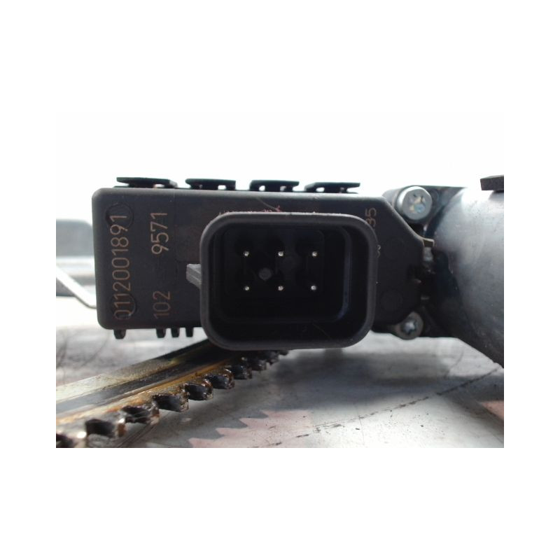 MECANISME+MOTEUR LEVE-GLACE AVANT GAUCHE OPEL ZAFIRA 2006-