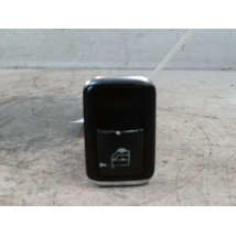 COMMANDE LEVE-GLACE PORTE AVD MERCEDES CLA