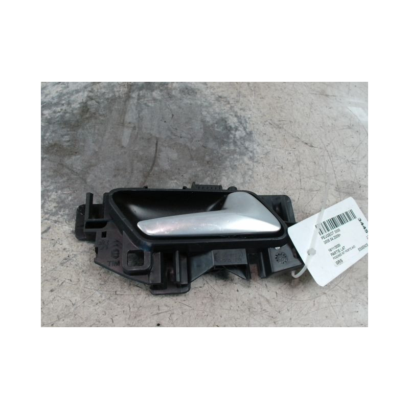POIGNEE INTERIEURE PORTE AVANT DROIT PEUGEOT 3008 2009-