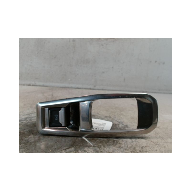 INTERIEUR COMMANDE FREIN A MAIN PEUGEOT 3008 2009-