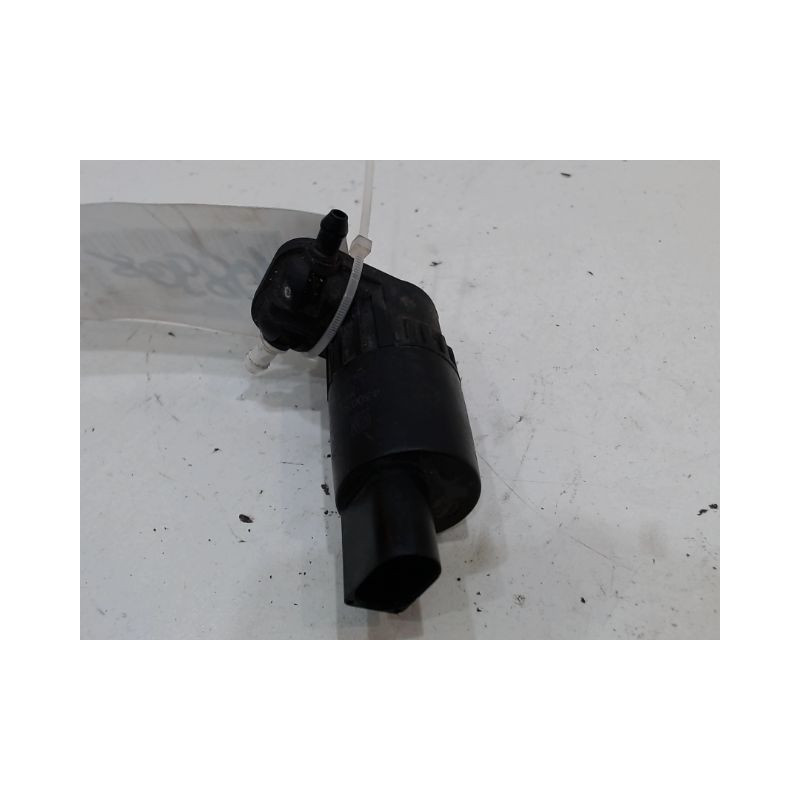 POMPE LAVE-GLACE AVANT CHEVROLET ORLANDO
