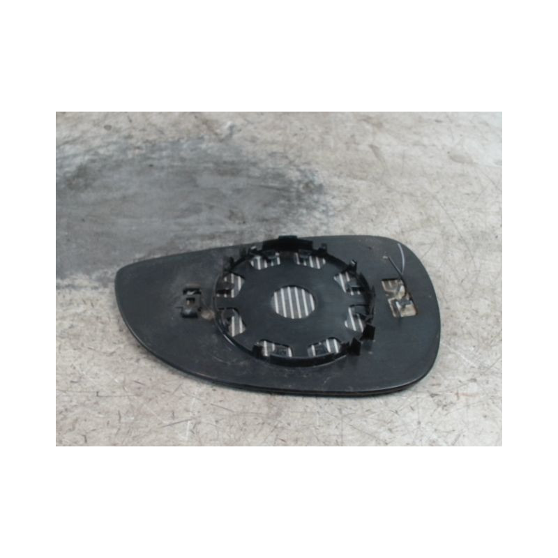 GLACE RETROVISEUR EXT D FORD FIESTA 2010-