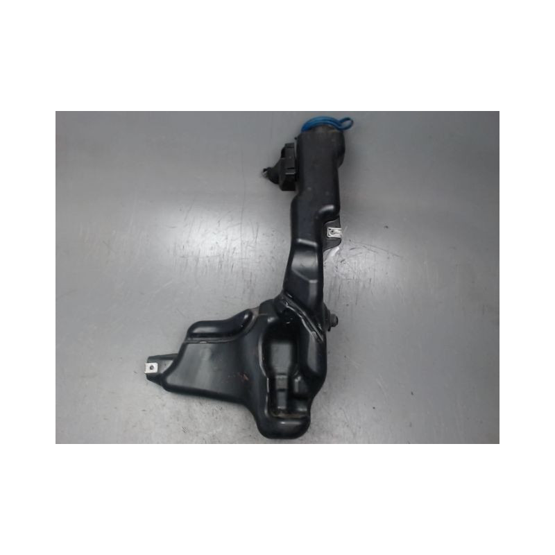 RESERVOIR LAVE-GLACE AVANT MERCEDES CLASSE C 2007-