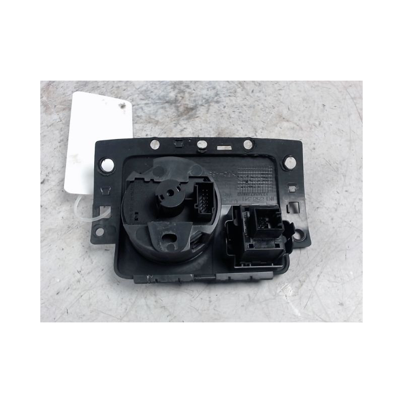 COMMANDE RETROVISSEUR EXTERIEUR ELECTRIQUE VOLKSWAGEN GOLF V 2003-2009