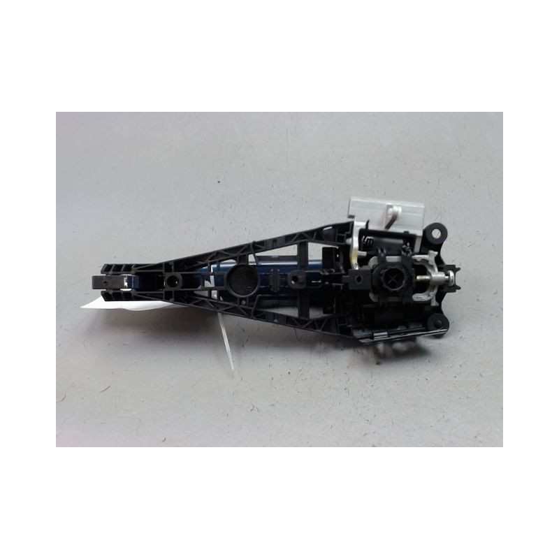 POIGNEE EXTERIEURE PORTE AVANT DROIT OPEL CORSA 2010-