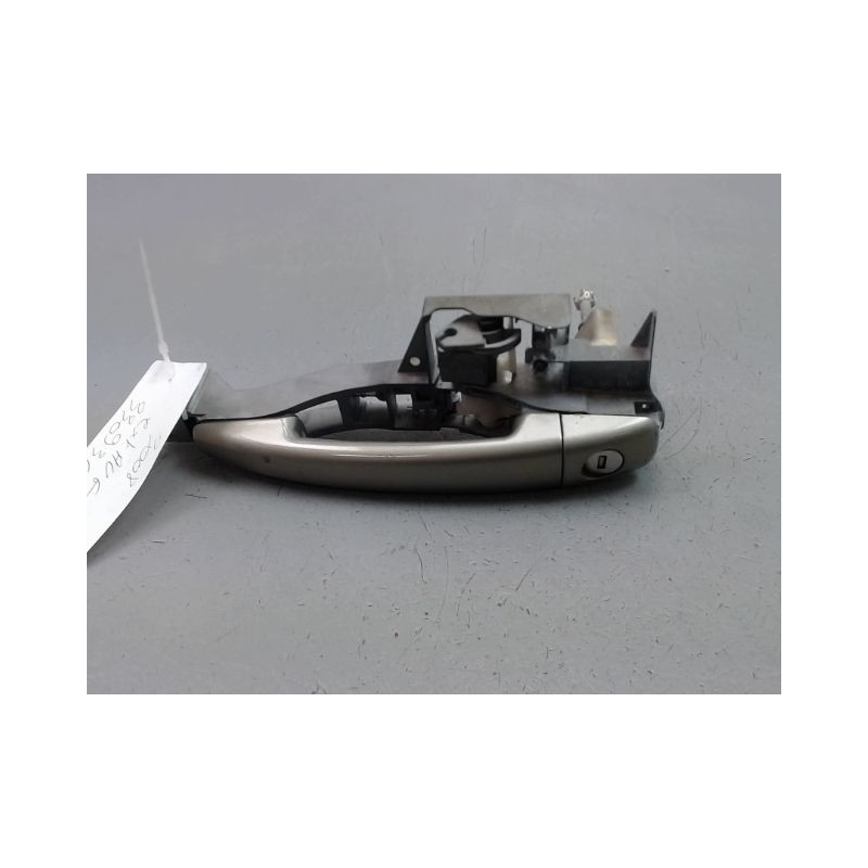 POIGNEE EXTERIEURE PORTE AVANT GAUCHE PEUGEOT 3008 BREAK I Phase 1 2009-2013