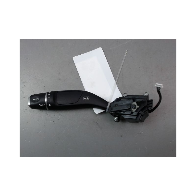 COMMANDE CLIGNOTANT MERCEDES CLASSE C 2007-