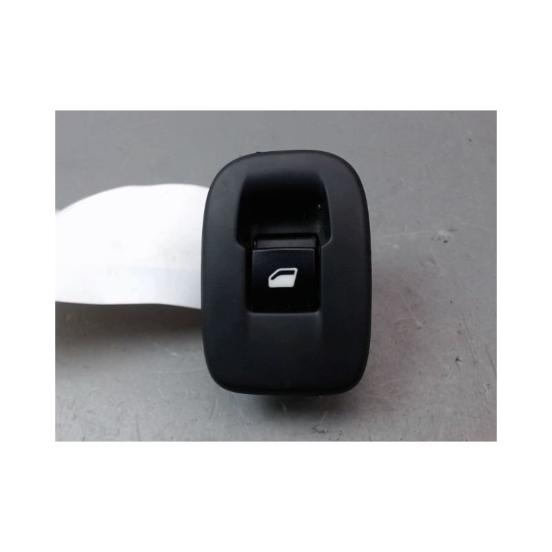 COMMANDE LEVE-GLACE PORTE ARG PEUGEOT 2008 Phase 1 2013-...