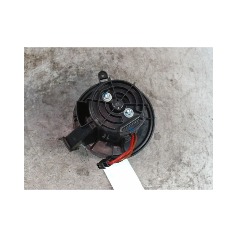 MOTEUR VENTILATEUR CHAUFFAGE MERCEDES CLASSE E 2006-