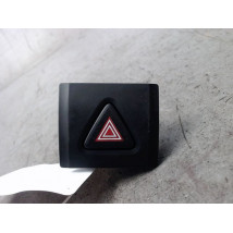 BOUTON DE WARNING HYUNDAI KONA