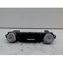 BOUTON DE WARNING HYUNDAI I20