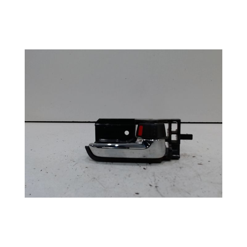 POIGNEE INTERIEURE PORTE AVANT DROIT SUZUKI SWIFT