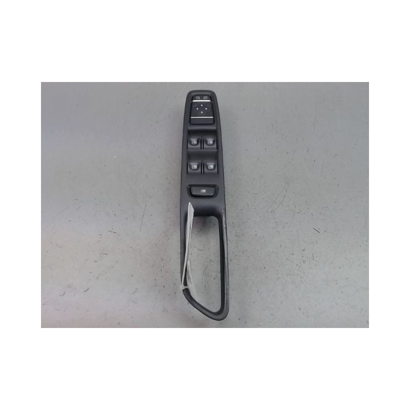 COMMANDE LEVE-GLACE PORTE AVG RENAULT CAPTUR Phase 1 2013-...