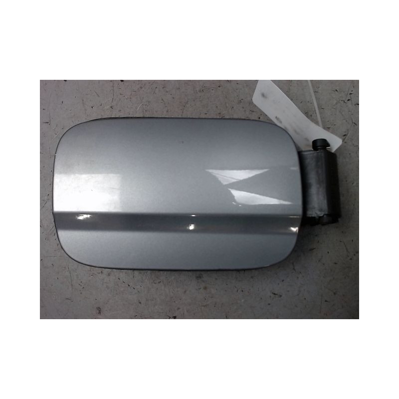 VOLET DE TRAPPE CARBURANT MERCEDES CLASSE C 2007-
