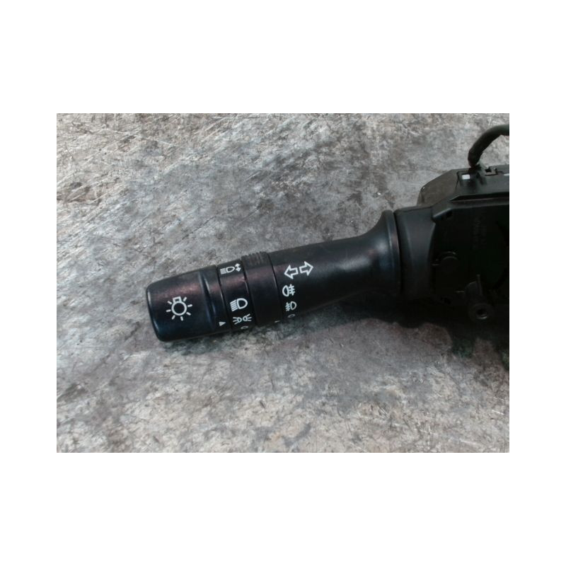 COMMANDE CLIGNOTANT KIA RIO 2005-