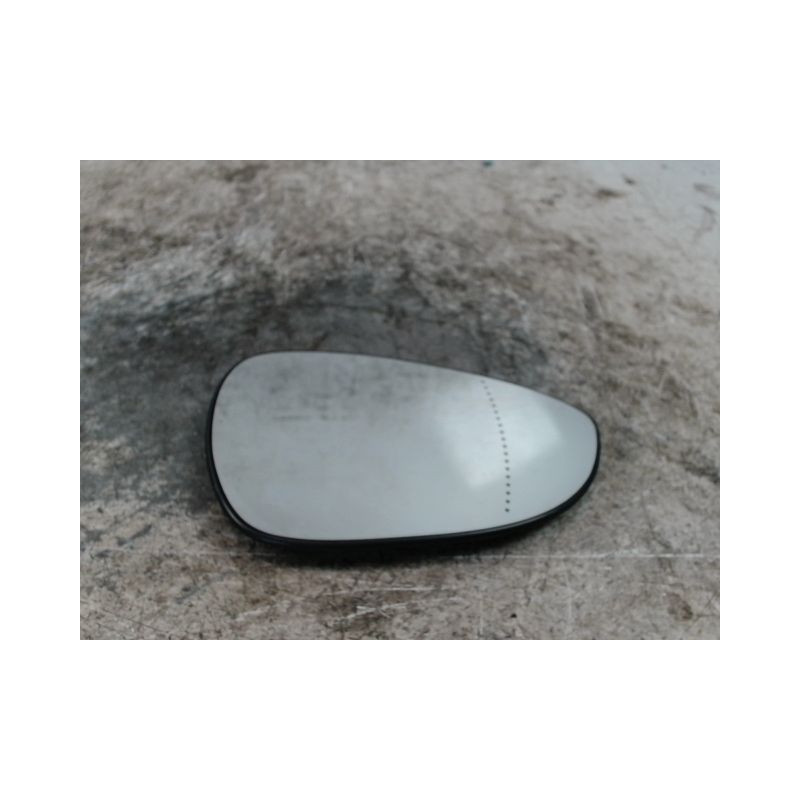 GLACE RETROVISEUR EXT D FORD FIESTA 2010-