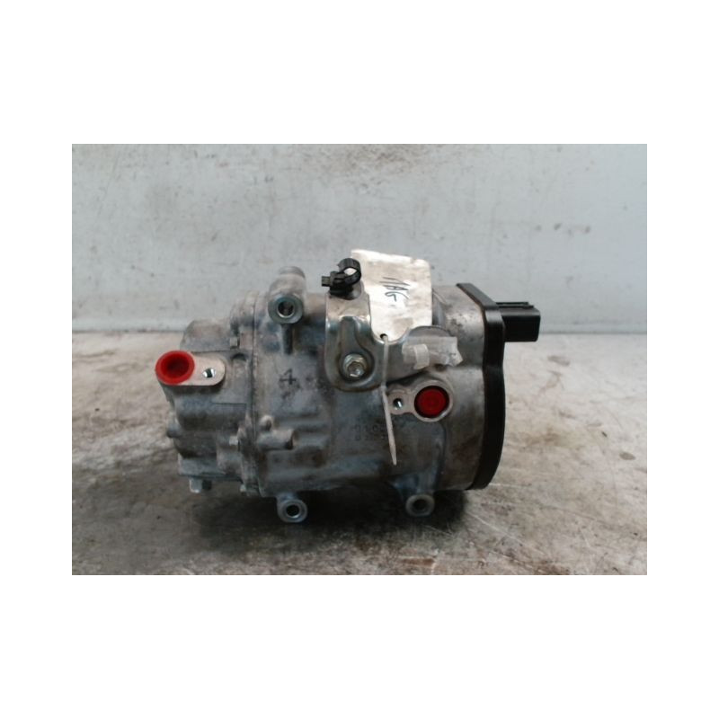 COMPRESSEUR AIR CONDITIONNE TOYOTA PRIUS 2004-