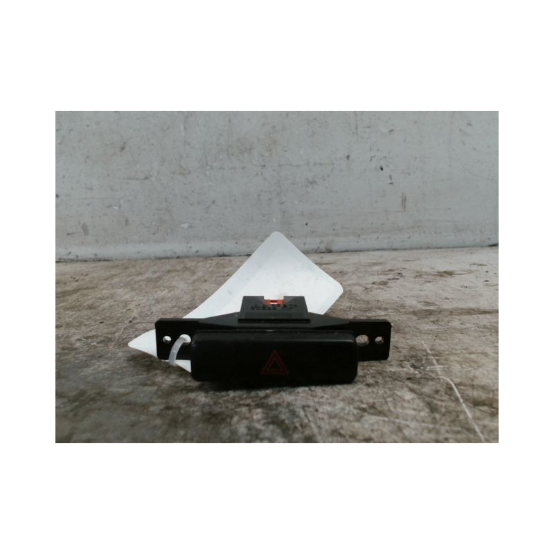 BOUTON DE WARNING SUZUKI G.VITARA