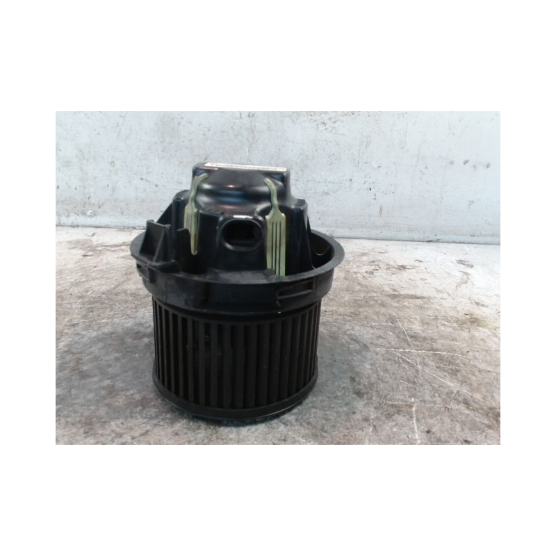 MOTEUR VENTILATEUR CHAUFFAGE PEUGEOT 207 2007-