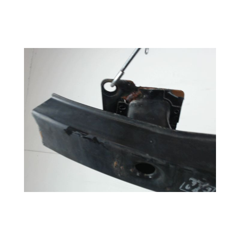 RENFORT PARE-CHOC AVANT VOLKSWAGEN POLO 99-2001