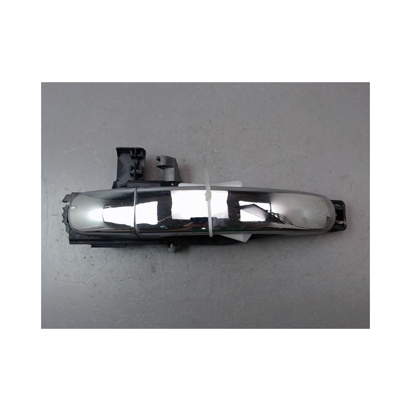 POIGNEE EXTERIEURE PORTE ARRIERE DROIT FORD CMAX MONOSP. I Phase 2 2007-2010