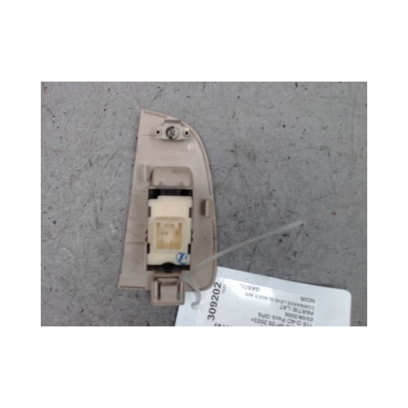 COMMANDE LEVE-GLACE PORTE AVD TOYOTA AVENSIS 2003-