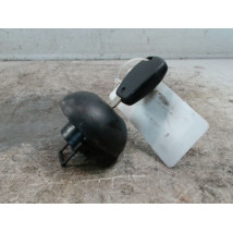 BOUCHON RESERVOIR A CARBURANT DACIA SANDERO 2008-