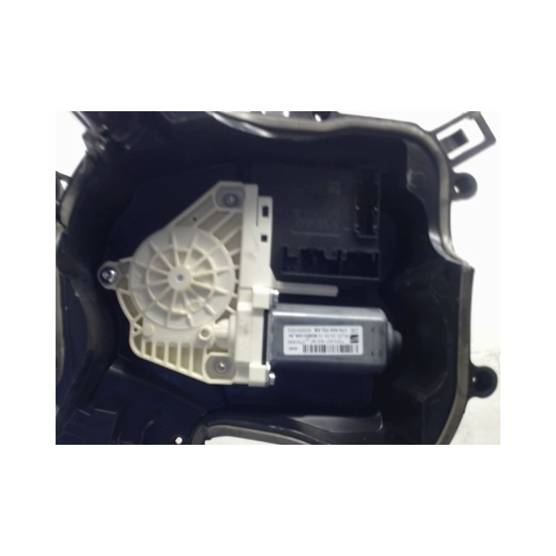 MECANISME+MOTEUR LEVE-GLACE AVANT DROIT SEAT LEON