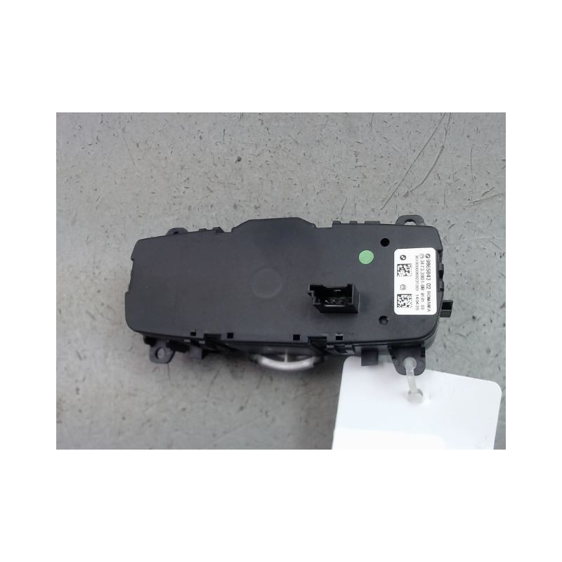 INTERIEUR COMMANDE PHARES MINI MINI III (F55/F56) 2014-...