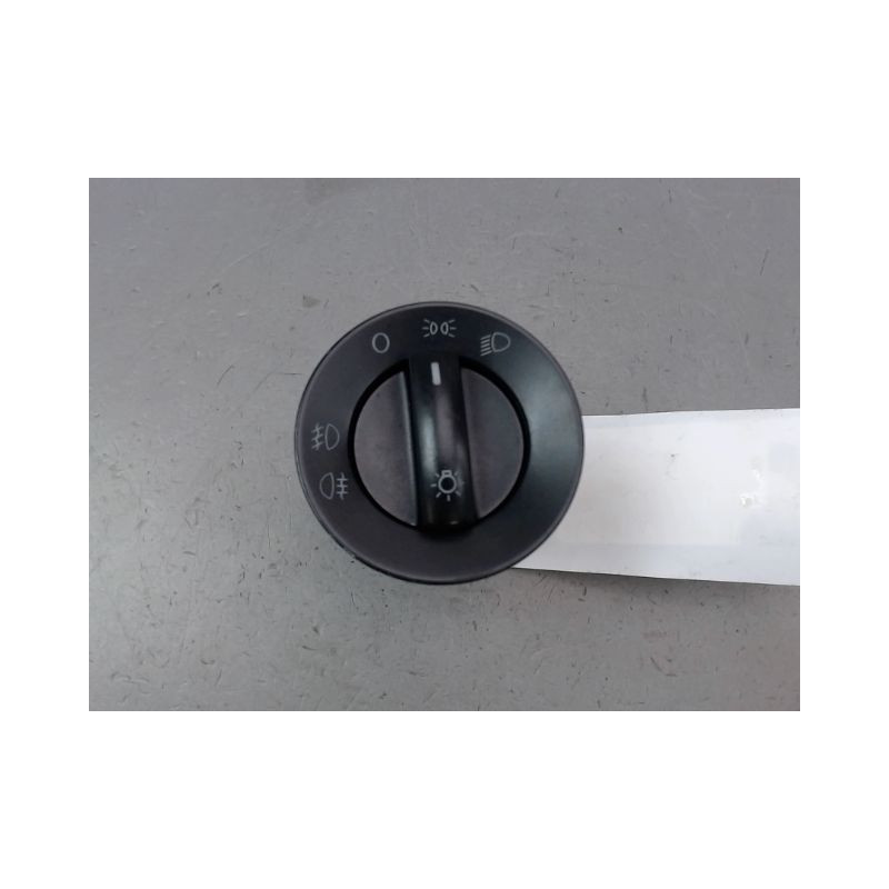 INTERIEUR COMMANDE PHARES VOLKSWAGEN POLO IV Phase 2 (9N) 2005-2009